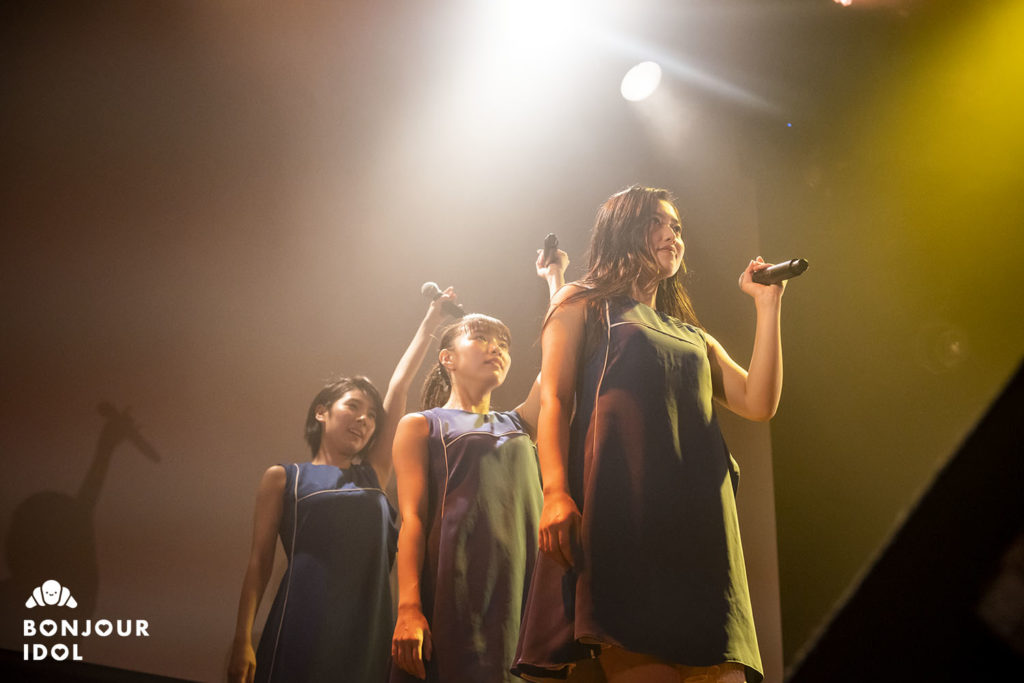 Bonjour Idol callme ultra musical scale photo